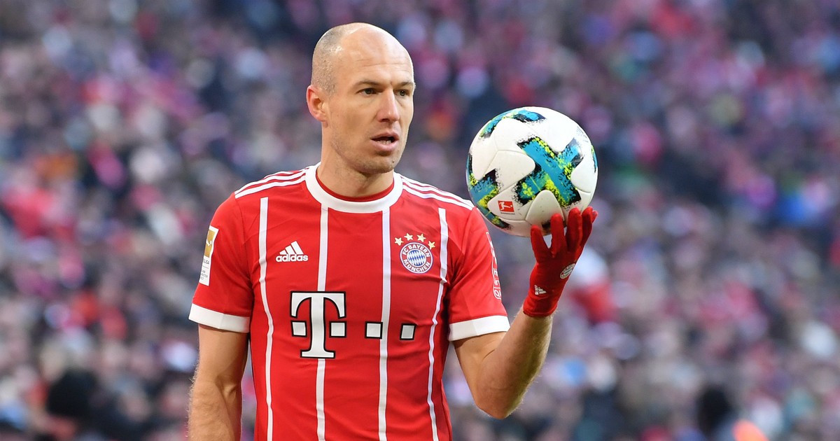 Arjen Robben là cựu cầu thủ bóng đá người Hà Lan Arjen Robben là cựu cầu thủ bóng đá người Hà Lan